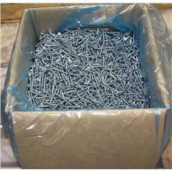 CASE OF LOW PROFILE TRUSS SCREWS