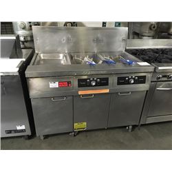 Frymaster 2 Compartment Fryer (35-45lb E.) w/Cooler Station