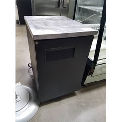 True 27" Back Bar Cooler (Single Door)