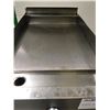 Image 3 : Royal 18" Countertop Griddle