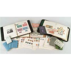 Lot #  522:  SMALL ESTATE LOT OF POSTAGE STAMPS.