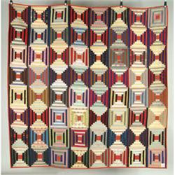 Lot #  610:  QUILT: LOG CABIN PIECED QUILT.