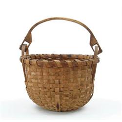 Lot #  772:  SWING HANDLE SPLINT BASKET.