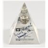Image 1 : Alan Bean's Flown United States Space Foundation Award