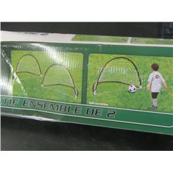 New Future Stars Soccer goals / 2 portable goals/ carry bag and ground pegs