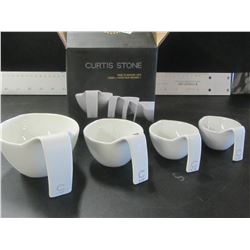 4 New Curtis Stone Measuring cups