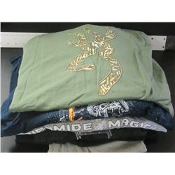 Lot of 8 T-Shirts assorted colors / all large & med