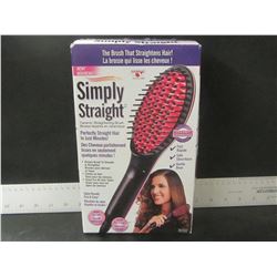 New Simply Straight ceramic brush / perfectly straight hair in minutes