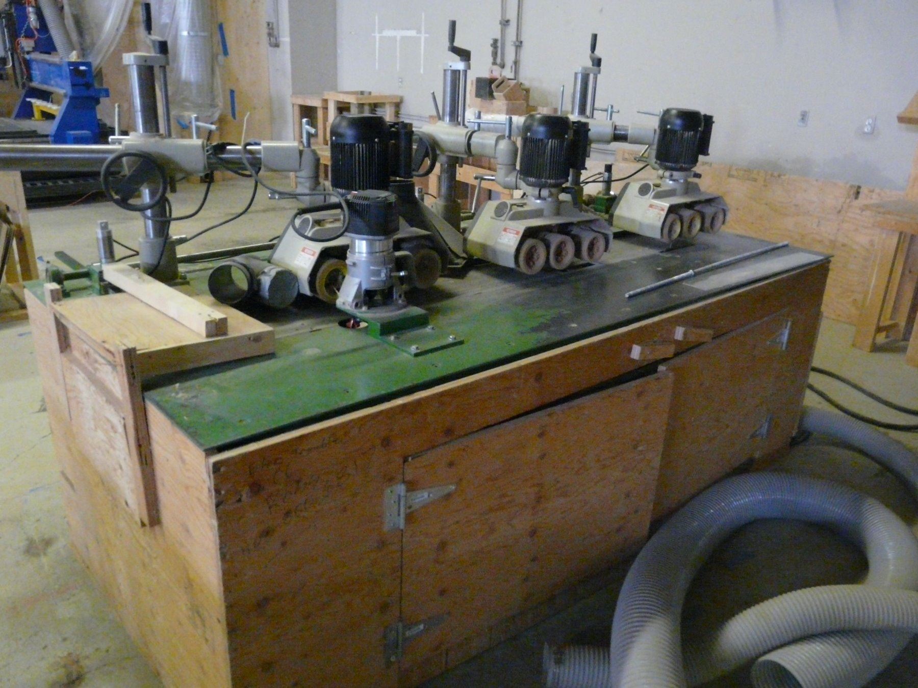 ADJUSTABLE ROUTER TABLE WITH PORTER CABLE 7516 ROUTER, INVERTED ROUTER ...