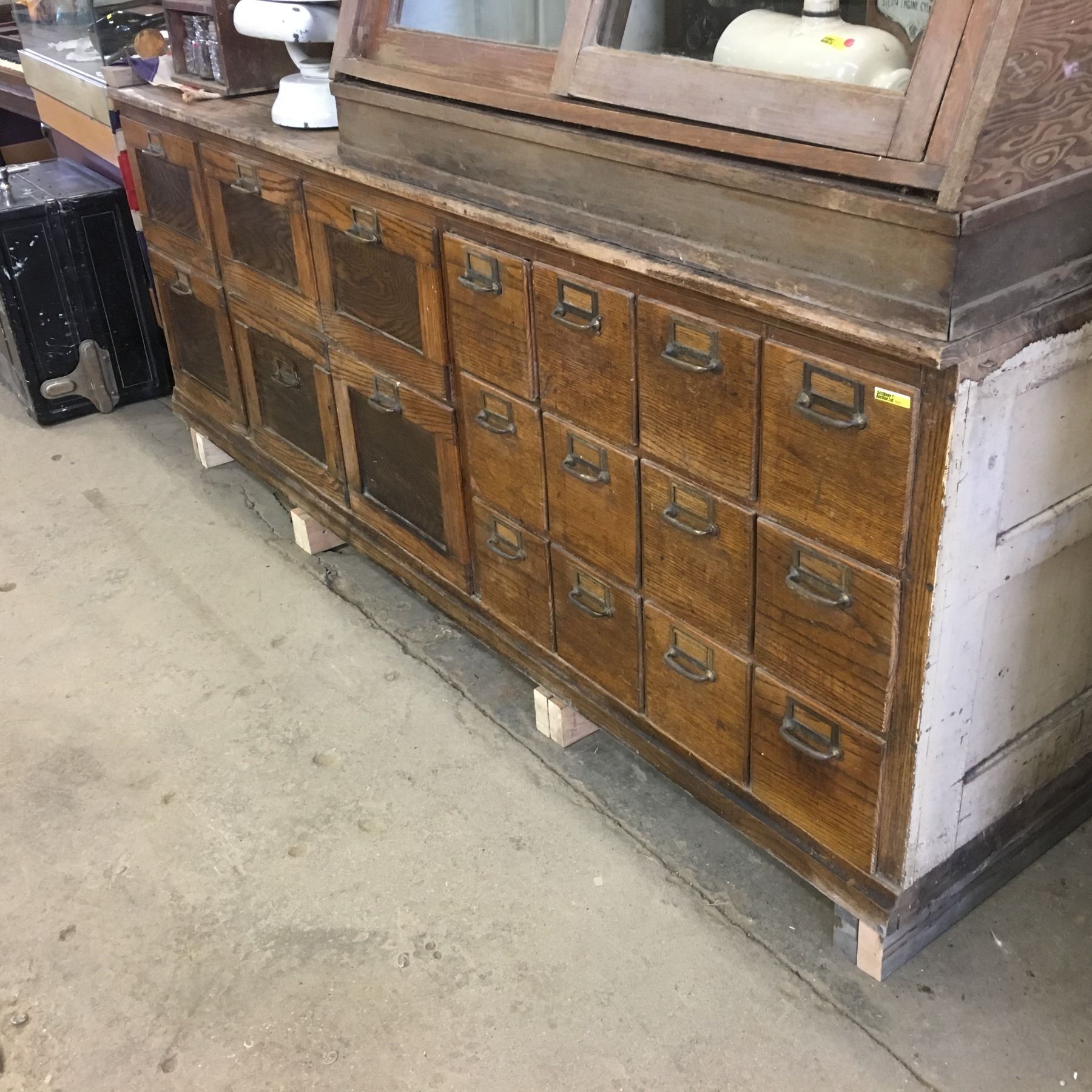 General Store 18 Drawer Oak Counter 8'