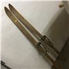 Image 1 : Wooden Skis   "5ft.6  2036"