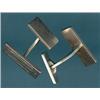 Image 1 : A pair of cufflinks