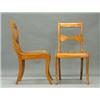 Image 1 : A pair of chairs