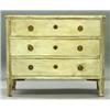 Image 1 : A chest of drawers