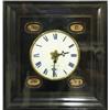 Image 1 : A wall clock