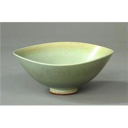 A bowl dish