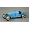 Image 1 : A model car
