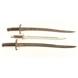 Lot of 3 Bayonets