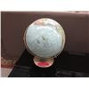 Image 1 : 14" Globe