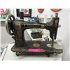 Image 1 : Vintage Seamstress Rotary Sewing Machine