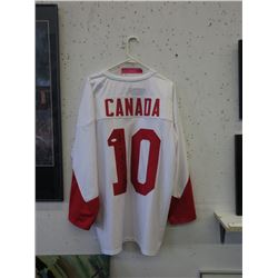 Autographed Dennis Hull Game 8 Jersey
