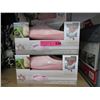 Image 1 : 2 New Pairs of Memory Foam Slippers - Size L