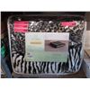 Image 1 : New Queen Size Animal Stripe Sherpa Blanket
