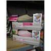 Image 1 : 2 Pairs of New Memory Foam Slippers - Size L & XL