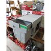 Image 1 : Richelieu Pull-Out Waste Bins