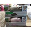 Image 1 : 2 New Pairs of Memory Foam Slippers - Size L & XL