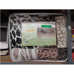 New Queen Size Animal Stripe Sherpa Blanket