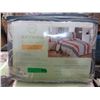 Image 1 : New Double/Queen 3 Piece Quilt Set - Stripe