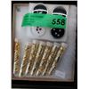 Image 1 : 10 Gemstones and 7 Vials of Decorative Gold Leaf
