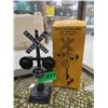 Image 1 : 1950/1960s Marx Railroad Crossing Signal