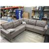 Image 1 : New Retro Style Fabric Sectional