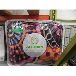 New Queen Size Plush Sherpa Blanket