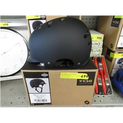 New TSG Recon Helmet - Size S/M