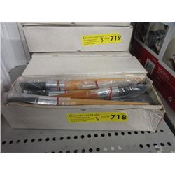 3 Dozen New #8 Artist Bristle Brushes