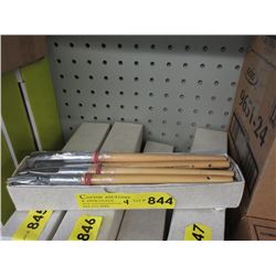 4 Dozen New #2 Artist Bristle Brushes