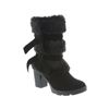 Image 2 : Bridget BearPaw size 9 and BootCare Kit