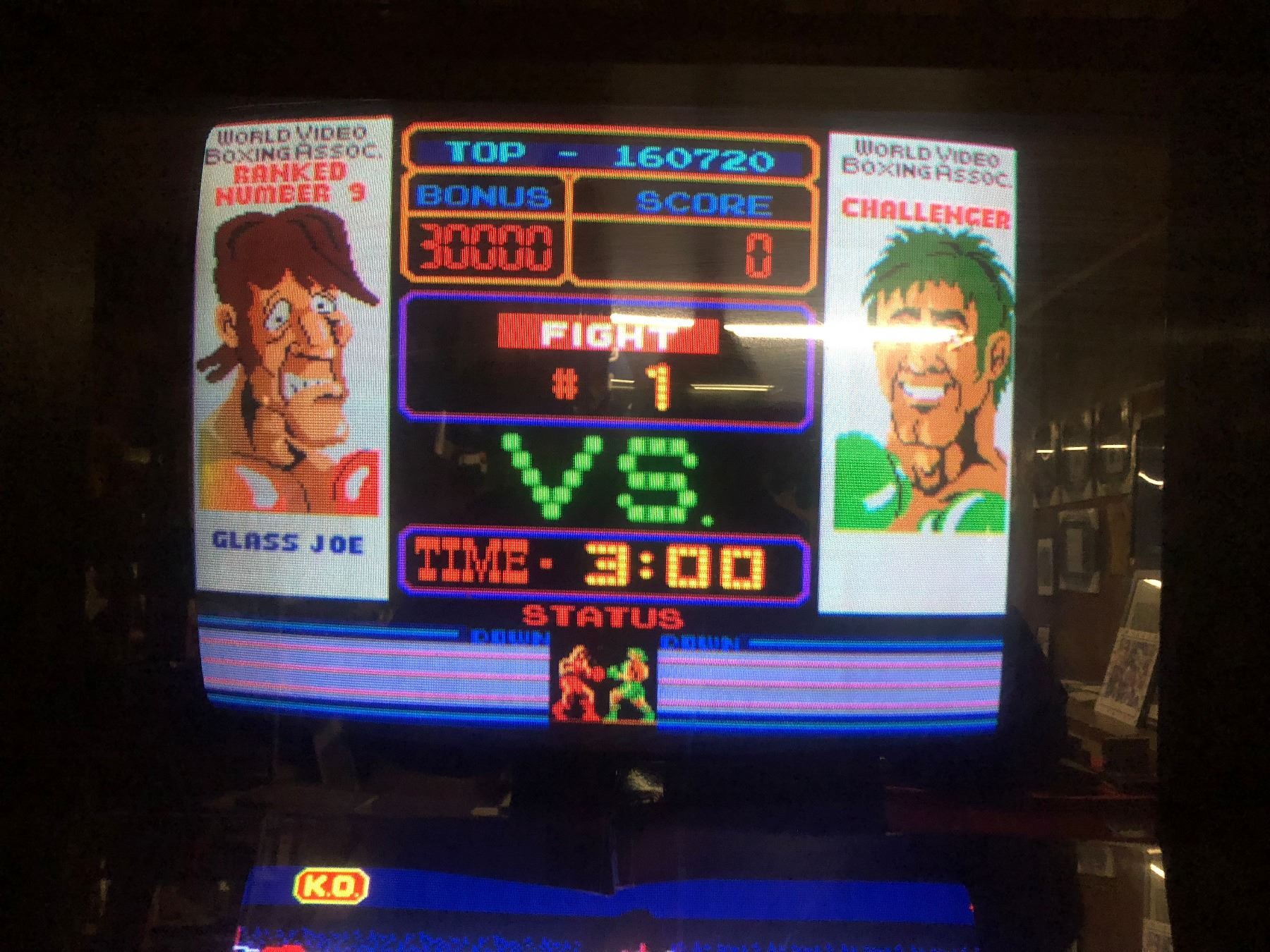 PUNCHOUT!!! 1983 BOXING ARCADE GAME BY NINTENDO
