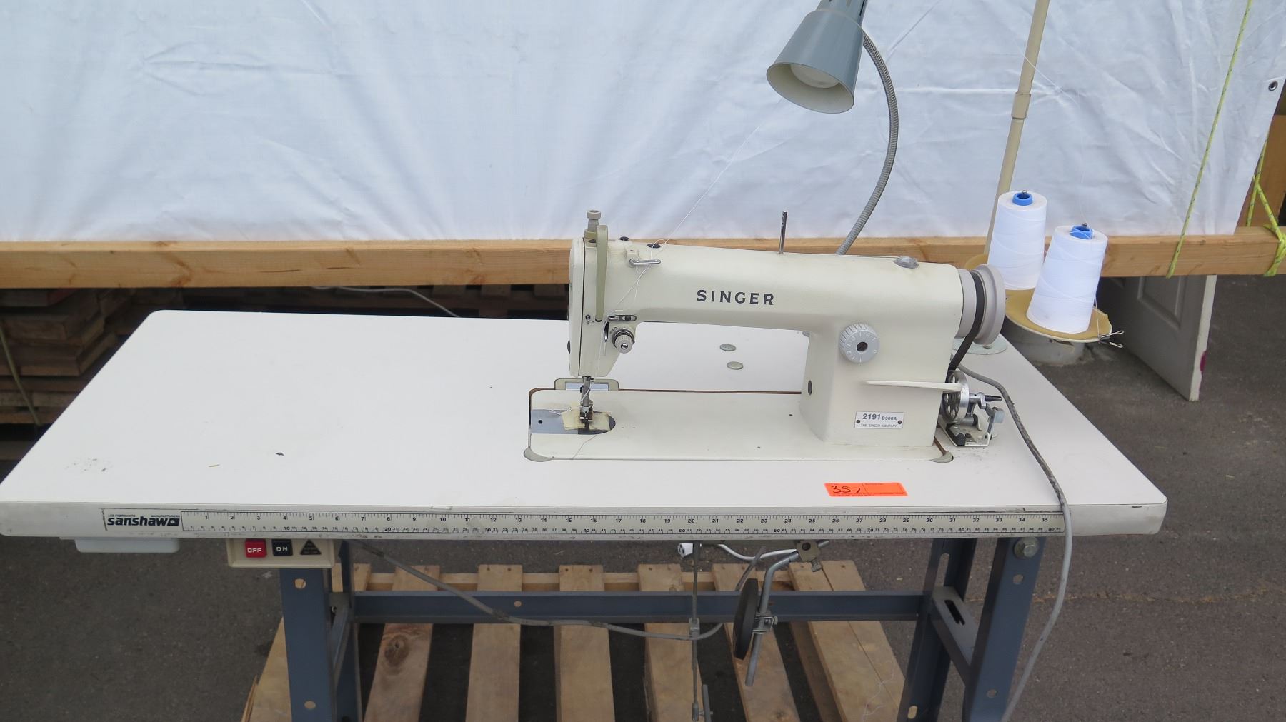 Singer Model 2191 D300A Sewing Machine and Industrial Table - Oahu Auctions