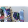 Image 8 : Retail Mdse: Blaise Domino Ties, Jewelry Box, iPhone Case
