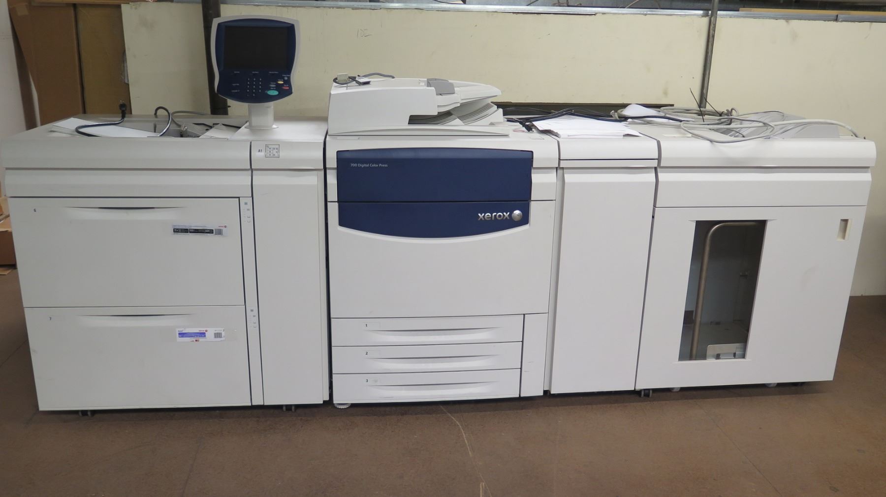 Xerox 700 Digital Color Press Copy Machine, Working