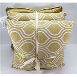 BUNDLE OF 3 DECORATIVE STAGING PILLOWS