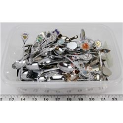 LOT OF 150 COLLECTOR SPOONS