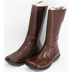 NEW LADIES BROWN ZIP-UP BOOTS SIZE 5.5