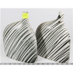 2 SHOWHOME MATCHING OBLONG VASES
