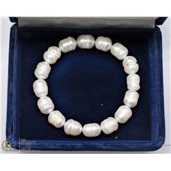 1) FRESHWATER PEARL FLEXIBLE SIZE BRACELET
