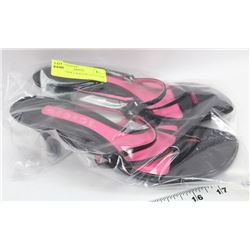PAIR OF NEW LADIES BLACK & PINK PUMP
